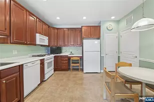 9402 Warrens Way Deeded Garage -, Wanaque, NJ 07465 - Photo 26