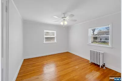 255 Windsor Road, Wood Ridge, NJ 07075 - Photo 20