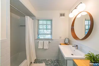 229 Watchung Avenue, Montclair, NJ 07043 - Photo 26