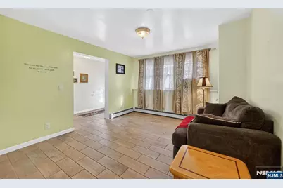 247 Malcolm Avenue, Garfield, NJ 07026 - Photo 22