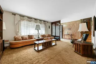 664 Woodside Ave, River Vale Township, NJ 07675 - Photo 10