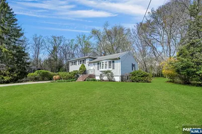 664 Woodside Avenue, River Vale Township, NJ 07675 - Photo 2