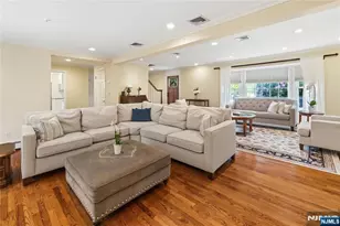 694 Blauvelt Dr, Oradell, NJ 07649 - Photo 10