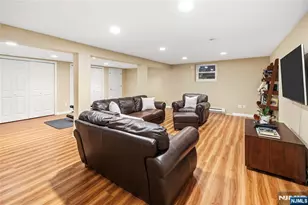 694 Blauvelt Dr, Oradell, NJ 07649 - Photo 34