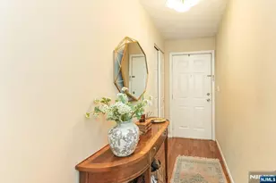 802 Thoreau Ct, Mahwah, NJ 07430 - Photo 22