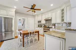 81 Park Ave, Allendale, NJ 07401 - Photo 14