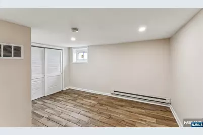 21 Ellington Street, East Orange, NJ 07017 - Photo 24