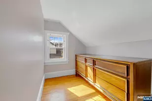 95 McKinley Ave, Hawthorne, NJ 07506 - Photo 14