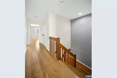 319 Gorge Road 6 #6, Cliffside Park, NJ 07010 - Photo 12