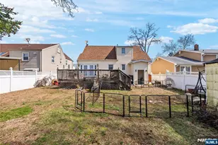 195 Emerson Ave, Paterson, NJ 07502 - Photo 38