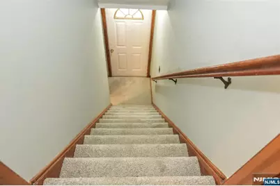 8 Royal Avenue, Hawthorne, NJ 07506 - Photo 18