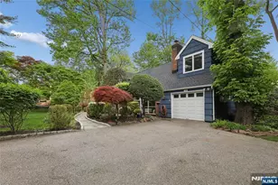 169 W Clinton Ave, Tenafly, NJ 07670 - Photo 2
