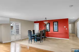 8C Cove Ln, North Bergen, NJ 07047 - Photo 6
