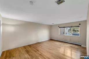 8C Cove Ln, North Bergen, NJ 07047 - Photo 12