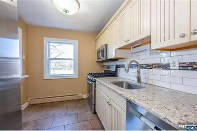25 Hinchman Avenue 1A #1A, Wayne, NJ 07470 - Photo 10