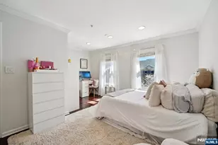 428 Newburgh Ct, West New York, NJ 07093 - Photo 22