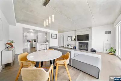 1077 River Road Ph 13 #PH 13, Edgewater, NJ 07020 - Photo 2