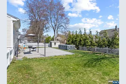 44 Francine Avenue, West Caldwell, NJ 07006 - Photo 28