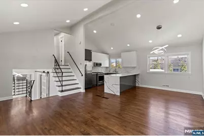 44 Francine Avenue, West Caldwell, NJ 07006 - Photo 10