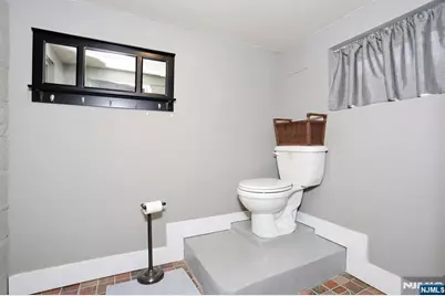 150 Niagara Street, Dumont, NJ 07628 - Photo 36