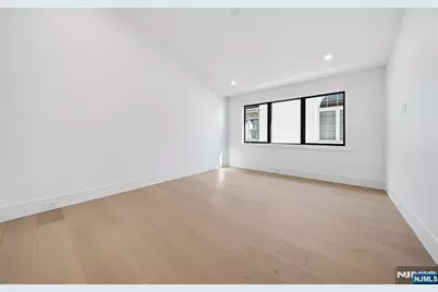117 Henry Street A #A, Palisades Park, NJ 07650 - Photo 20