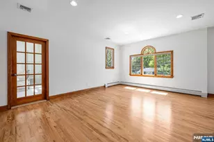 309 South Dr, Paramus, NJ 07652 - Photo 28