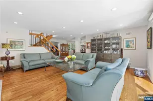 160 Magnolia Ave, Tenafly, NJ 07670 - Photo 8