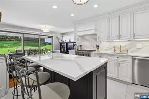 160 Magnolia Ave, Tenafly, NJ 07670 - Photo 16