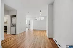 111 Mulberry Street 2C, Newark, NJ 07102 - Photo 4