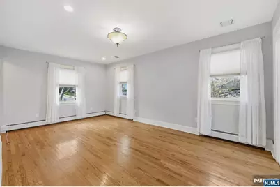 346 Carmita, Rutherford, NJ 07070 - Photo 20