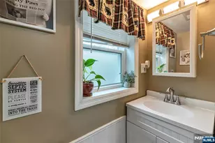24 Broadway, West Milford, NJ 07480 - Photo 16