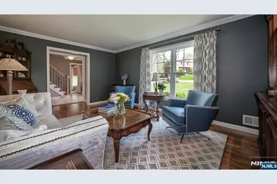 23 Erli Street, Wayne, NJ 07470 - Photo 10