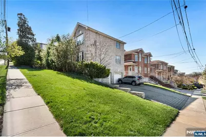 120 E Edsall Boulevard, Palisades Park, NJ 07650 - Photo 32