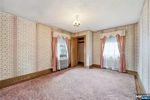 192 Kings Ct, Teaneck Township, NJ 07666 - Photo 24