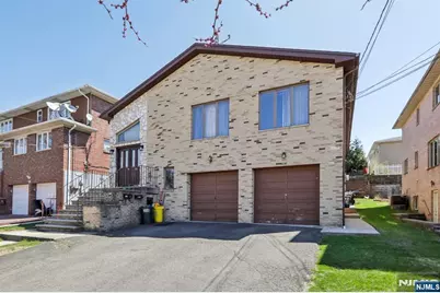 318 3rd Street, Palisades Park, NJ 07650 - Photo 4