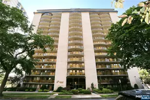 150 Overlook Ave 7A, Hackensack, NJ 07601 - Photo 40