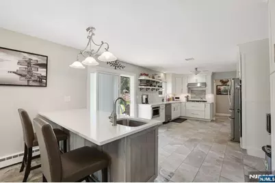 47 Sherbrook Drive, Rockaway Township, NJ 07866 - Photo 6