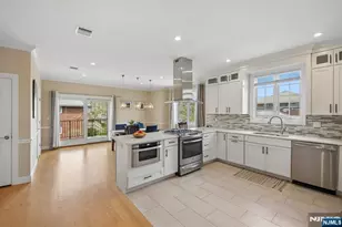 1547 13th St, Fort Lee, NJ 07024 - Photo 16