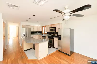 73 S Prospect Avenue, Hackensack, NJ 07601 - Photo 6