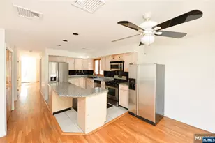 73 S Prospect Ave, Hackensack, NJ 07601 - Photo 6