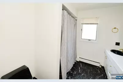 73 S Prospect Avenue, Hackensack, NJ 07601 - Photo 16