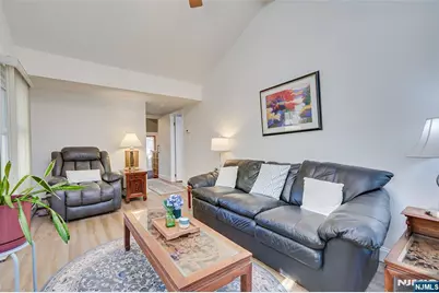 16 Sky Top Road, Lebanon Township, NJ 07865 - Photo 10