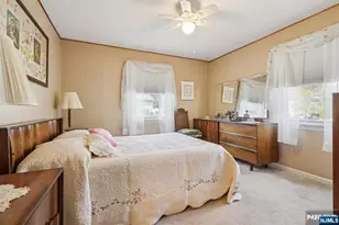 114 Crescent Ave, Waldwick, NJ 07463 - Photo 28