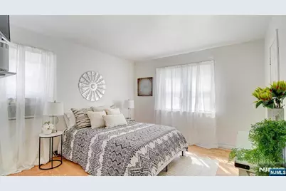 34 Greenlawn Drive, Lodi, NJ 07644 - Photo 14