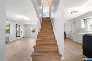 136 Catherine Ave, Mahwah, NJ 07430 - Photo 16