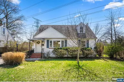 136 Catherine Avenue, Mahwah, NJ 07430 - Photo 1