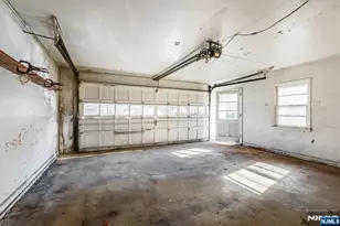 261 Terhune Ave., Passaic, NJ 07055 - Photo 32