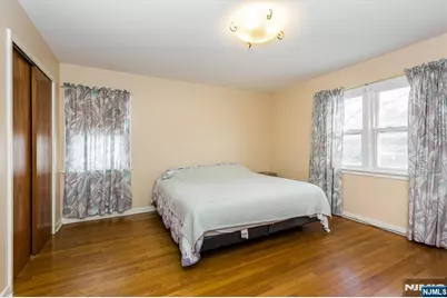 261 Terhune Avenue, Passaic, NJ 07055 - Photo 14