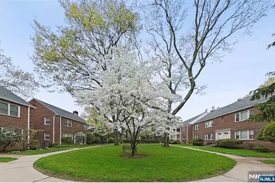 151 E Palisade 6D #6D, Englewood, NJ 07631 - Photo 8