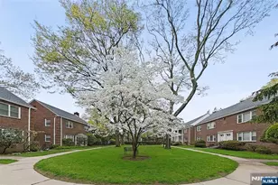 151 E Palisade 6D, Englewood, NJ 07631 - Photo 8